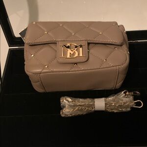 Badgley Mischka Elegant Tan Quilted Women's mini Bag
